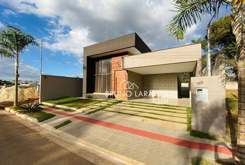 Foto 2 de Casa de Condomínio com 3 quartos à venda, 360m2 em Igarape - MG