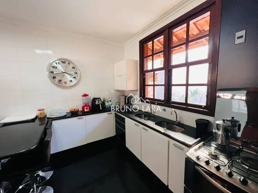 Foto 6 de Casa com 3 quartos à venda, 260m2 em Centro, Igarape - MG