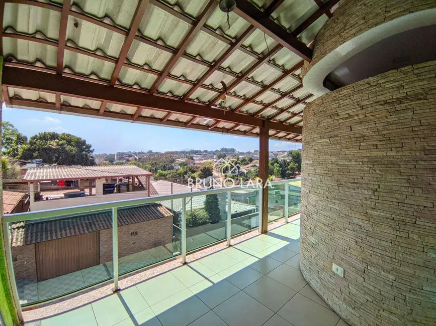 Casa com 3 quartos à venda, 300m2 em Igarape - MG - imagem 9 Foto 9 de Casa com 3 quartos à venda, 300m2 em Igarape - MG