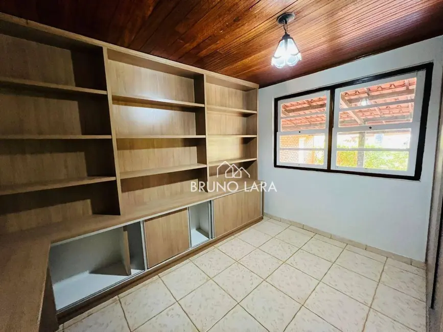 Foto 9 de Casa de Condomínio com 3 quartos para alugar, 1650m2 em Igarape - MG