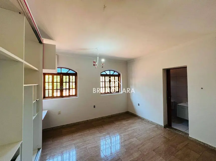Foto 8 de Casa de Condomínio com 3 quartos para alugar, 1650m2 em Igarape - MG