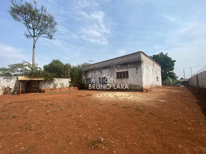 Foto 2 de Casa com 3 quartos à venda, 1050m2 em Igarape - MG