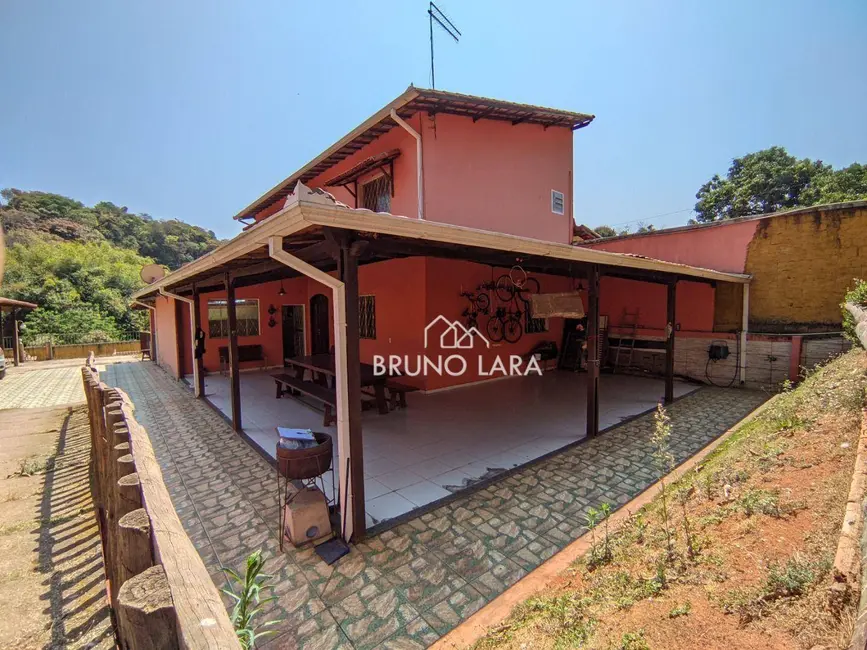 Casa com 5 quartos à venda, 1100m2 em Sao Joaquim De Bicas - MG - imagem 3 Foto 3 de Casa com 5 quartos à venda, 1100m2 em Sao Joaquim De Bicas - MG