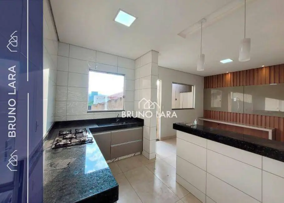 Foto 1 de Casa com 2 quartos à venda, 180m2 em Igarape - MG