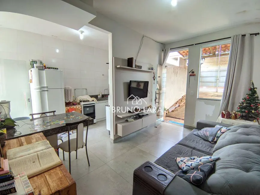 Foto 8 de Casa com 2 quartos à venda, 105m2 em Igarape - MG