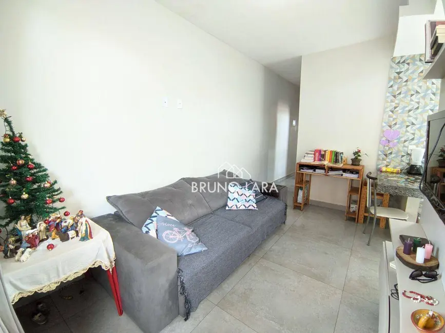 Foto 3 de Casa com 2 quartos à venda, 105m2 em Igarape - MG