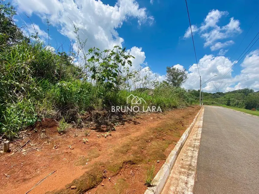 Foto 2 de Terreno / Lote à venda, 360m2 em Igarape - MG