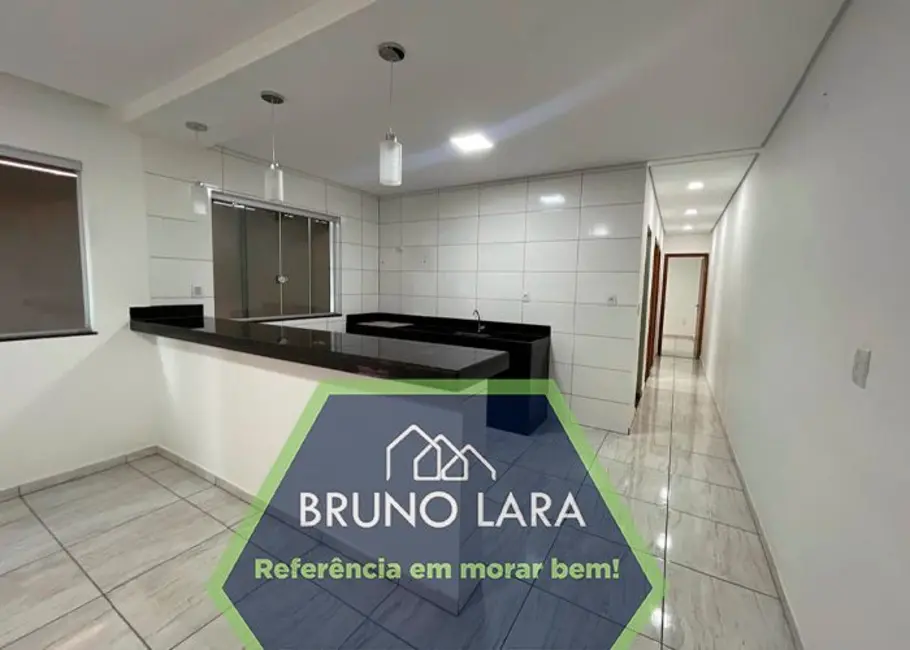 Foto 1 de Casa com 2 quartos à venda, 130m2 em Sao Joaquim De Bicas - MG
