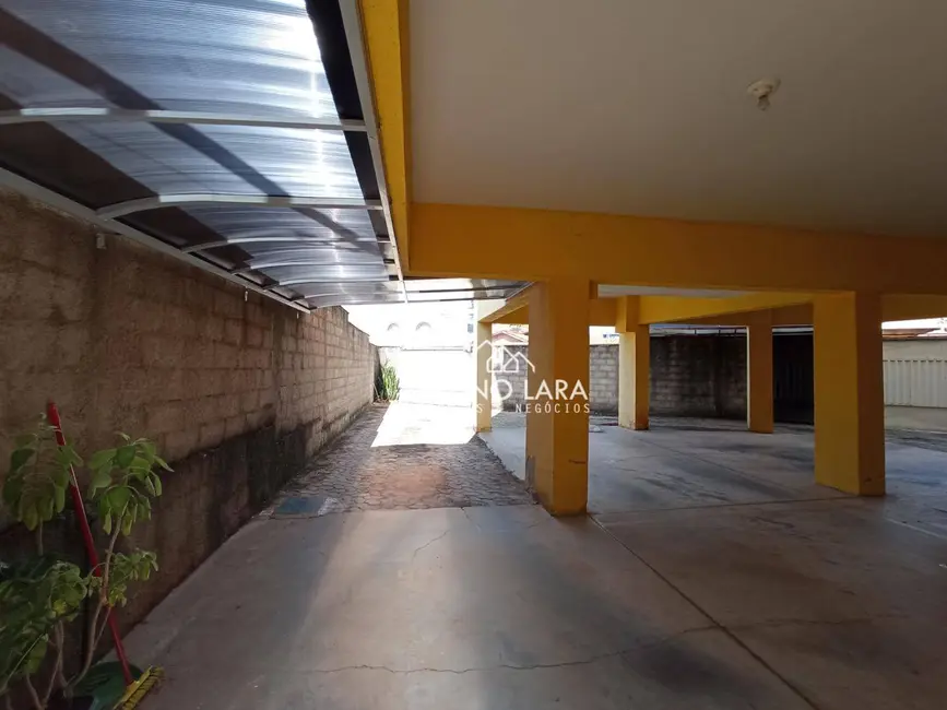 Foto 1 de Cobertura com 2 quartos para alugar, 75m2 em Igarape - MG