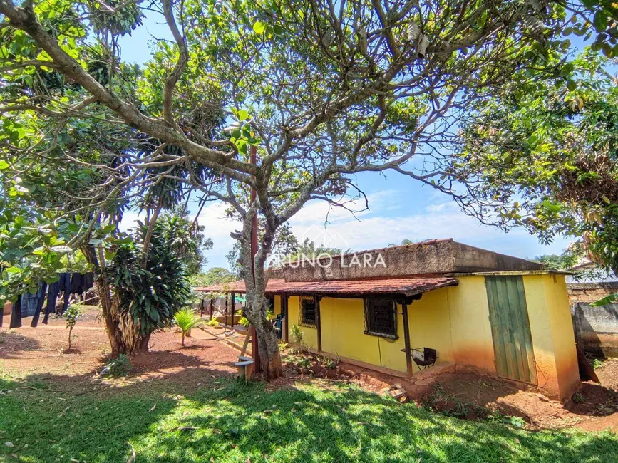 Sítio / Rancho com 4 quartos à venda, 1080m2 em Igarape - MG - imagem 7 Foto 7 de Sítio / Rancho com 4 quartos à venda, 1080m2 em Igarape - MG