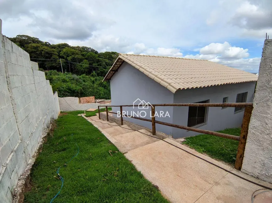 Casa com 2 quartos à venda, 180m2 em Sao Joaquim De Bicas - MG - imagem 5 Foto 5 de Casa com 2 quartos à venda, 180m2 em Sao Joaquim De Bicas - MG