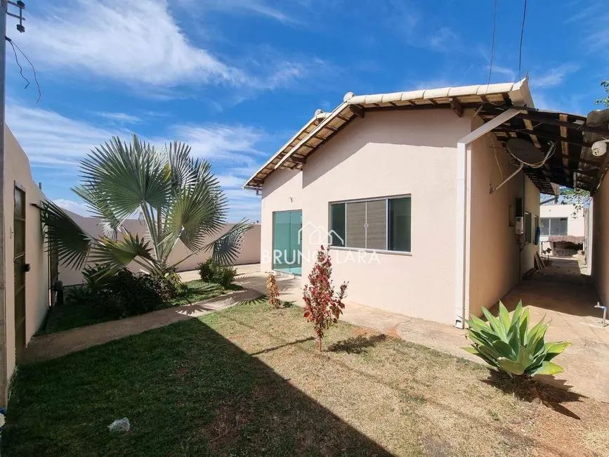 Foto 2 de Casa com 4 quartos à venda, 360m2 em Igarape - MG