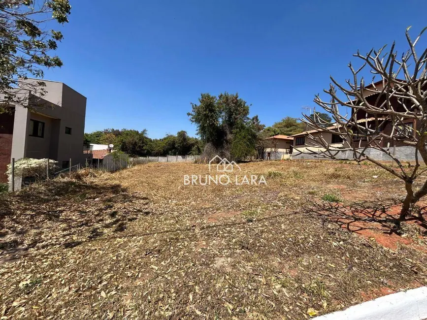 Foto 4 de Terreno / Lote à venda, 1100m2 em Igarape - MG