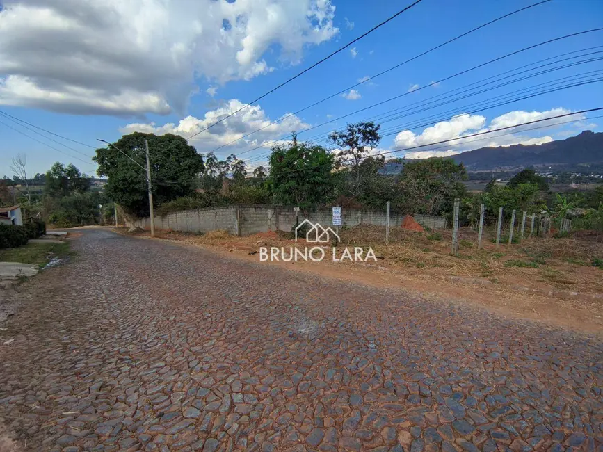Foto 2 de Terreno / Lote à venda, 360m2 em Igarape - MG
