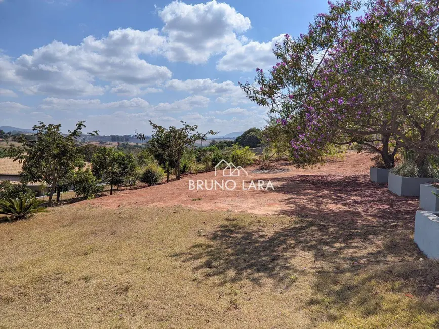 Sítio / Rancho com 3 quartos à venda, 2000m2 em Igarape - MG - imagem 4 Foto 4 de Sítio / Rancho com 3 quartos à venda, 2000m2 em Igarape - MG