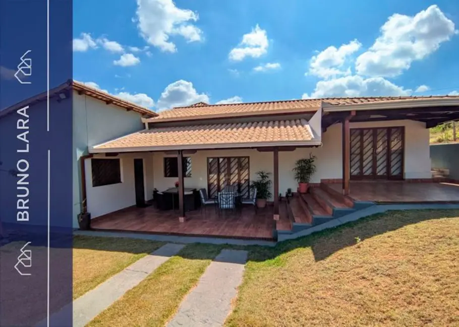 Sítio / Rancho com 3 quartos à venda, 2000m2 em Igarape - MG - imagem 1 Foto 1 de Sítio / Rancho com 3 quartos à venda, 2000m2 em Igarape - MG