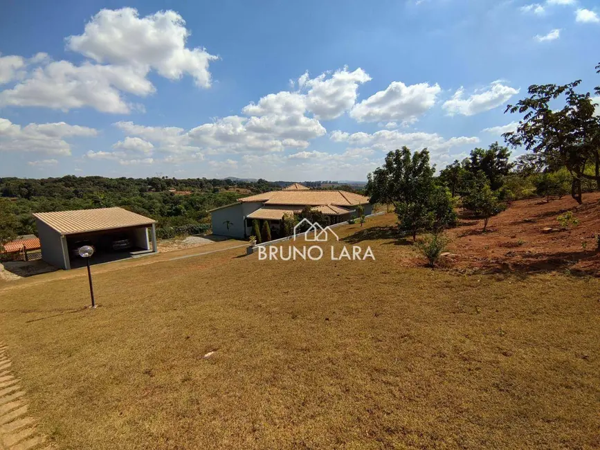 Sítio / Rancho com 3 quartos à venda, 2000m2 em Igarape - MG - imagem 7 Foto 7 de Sítio / Rancho com 3 quartos à venda, 2000m2 em Igarape - MG