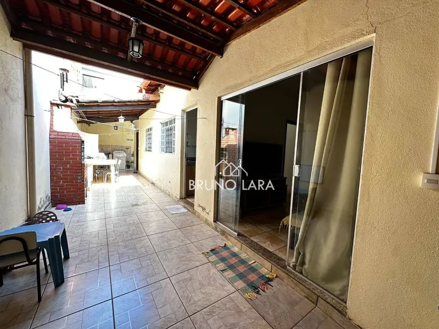 Foto 4 de Casa com 2 quartos à venda, 100m2 em Igarape - MG