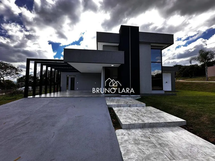 Foto 2 de Casa com 3 quartos à venda, 1300m2 em Igarape - MG