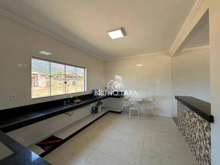 Foto 4 de Casa com 3 quartos à venda, 1000m2 em Igarape - MG