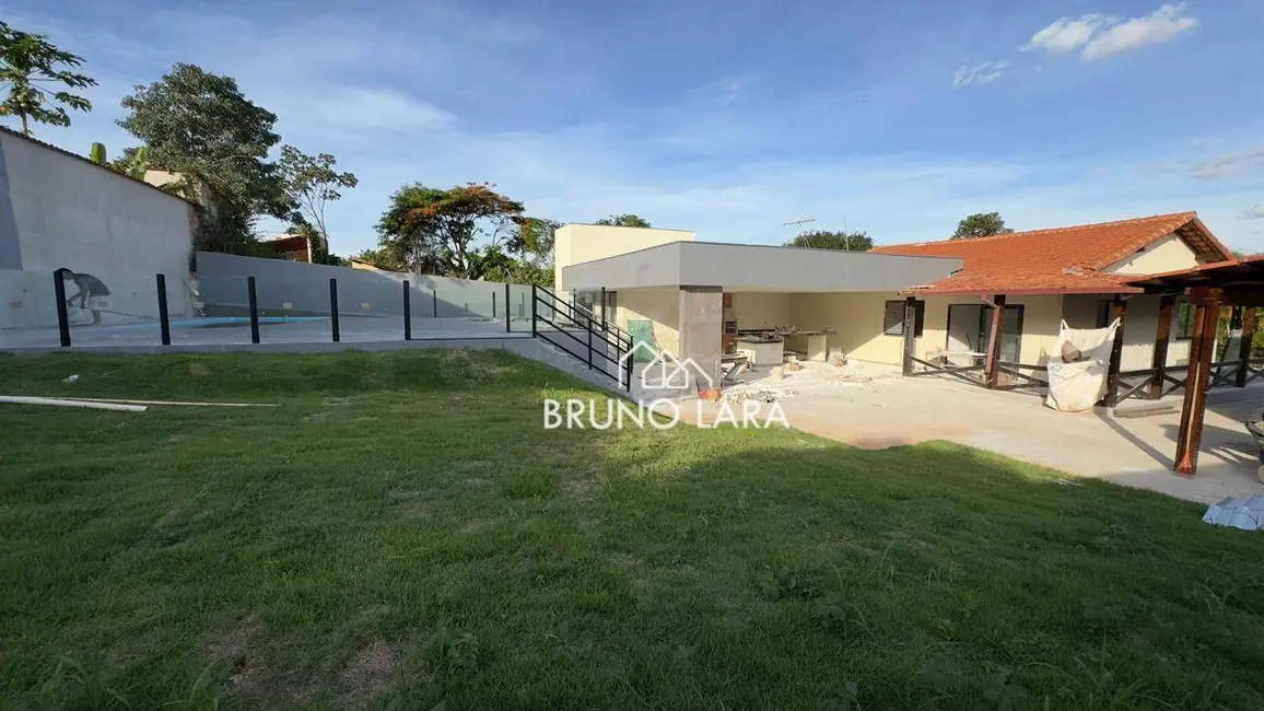 Foto 3 de Casa de Condomínio com 3 quartos à venda, 1000m2 em Igarape - MG