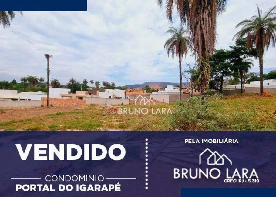 Foto 1 de Terreno / Lote à venda, 360m2 em Igarape - MG