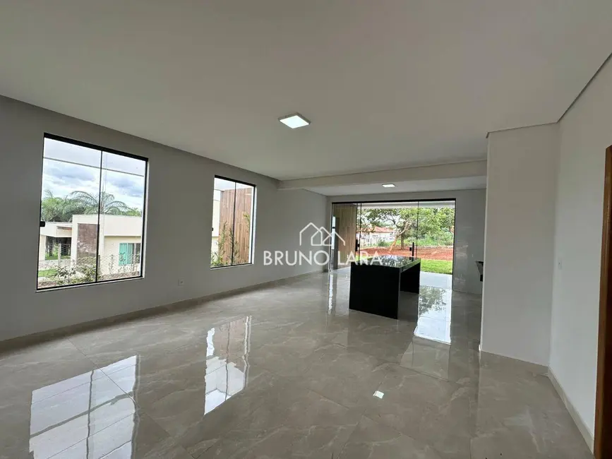 Foto 3 de Casa de Condomínio com 3 quartos à venda, 1000m2 em Igarape - MG