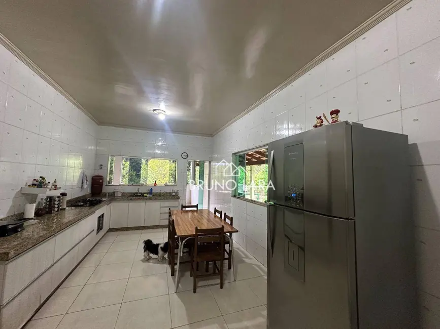 Casa com 2 quartos à venda, 1000m2 em Sao Joaquim De Bicas - MG - imagem 6 Foto 6 de Casa com 2 quartos à venda, 1000m2 em Sao Joaquim De Bicas - MG