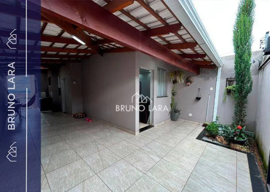 Foto 1 de Casa com 2 quartos à venda, 180m2 em Igarape - MG