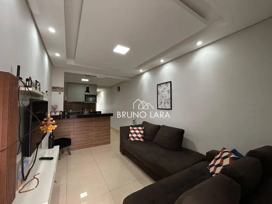 Foto 2 de Casa com 2 quartos à venda, 180m2 em Igarape - MG
