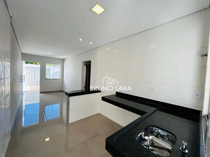 Foto 4 de Casa com 2 quartos à venda, 118m2 em Vila Verde, Betim - MG