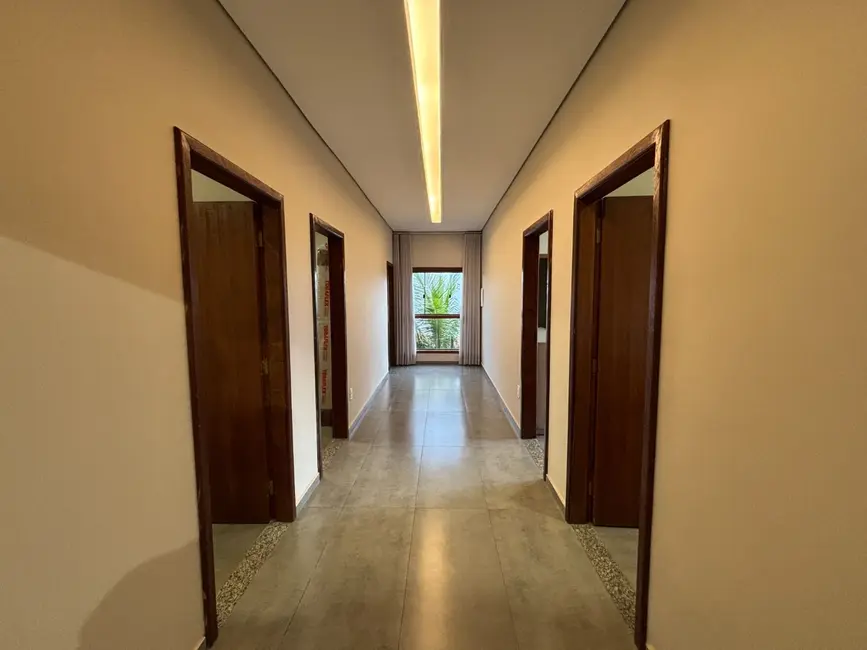 Foto 7 de Casa com 4 quartos à venda, 1000m2 em Igarape - MG