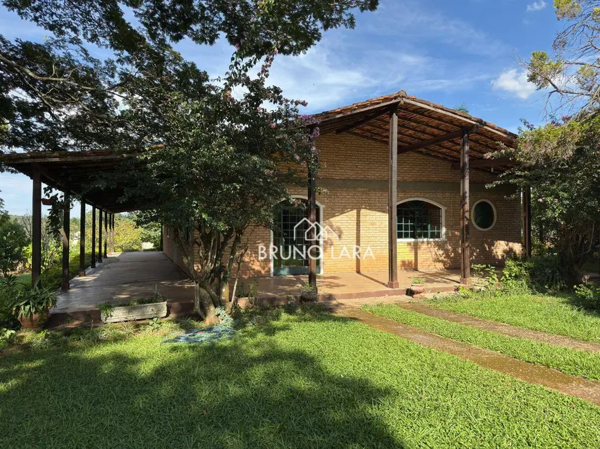 Foto 2 de Casa com 6 quartos à venda, 2460m2 em Igarape - MG