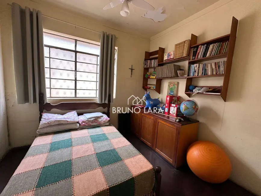 Foto 6 de Casa com 3 quartos à venda, 775m2 em Centro, Betim - MG