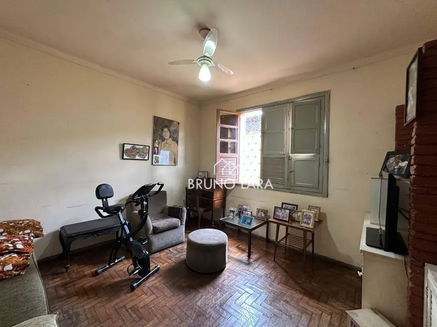 Foto 4 de Casa com 3 quartos à venda, 775m2 em Centro, Betim - MG