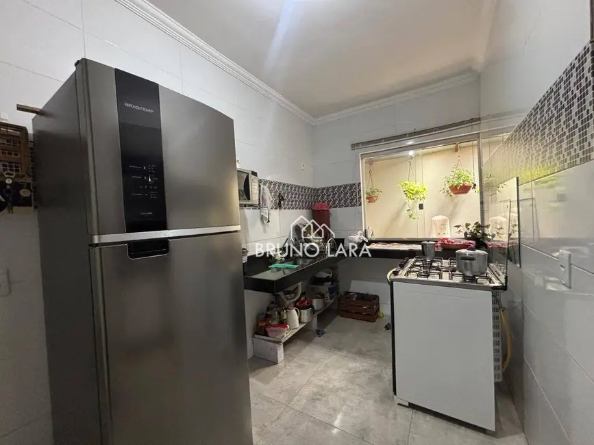 Casa com 3 quartos à venda, 180m2 em Sao Joaquim De Bicas - MG - imagem 5 Foto 5 de Casa com 3 quartos à venda, 180m2 em Sao Joaquim De Bicas - MG