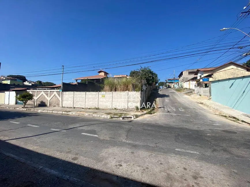 Foto 2 de Terreno / Lote à venda, 400m2 em Jardim Brasília, Betim - MG