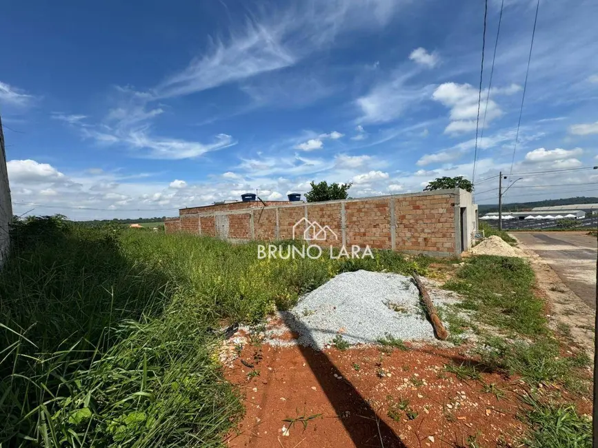 Foto 4 de Terreno / Lote à venda, 360m2 em Igarape - MG