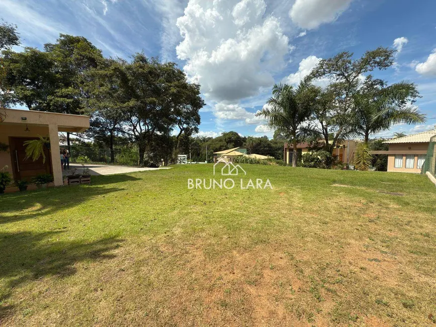 Casa com 2 quartos à venda, 1400m2 em Sao Joaquim De Bicas - MG - imagem 3 Foto 3 de Casa com 2 quartos à venda, 1400m2 em Sao Joaquim De Bicas - MG