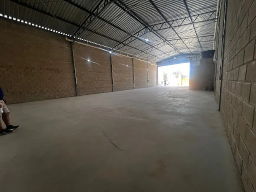Foto 5 de Armazém / Galpão para alugar, 340m2 em Jardim das Alterosas 1ª Seção, Betim - MG
