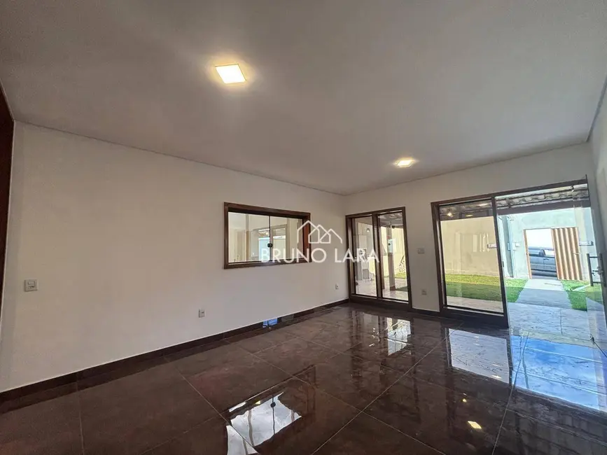 Foto 5 de Casa com 3 quartos à venda, 360m2 em Igarape - MG