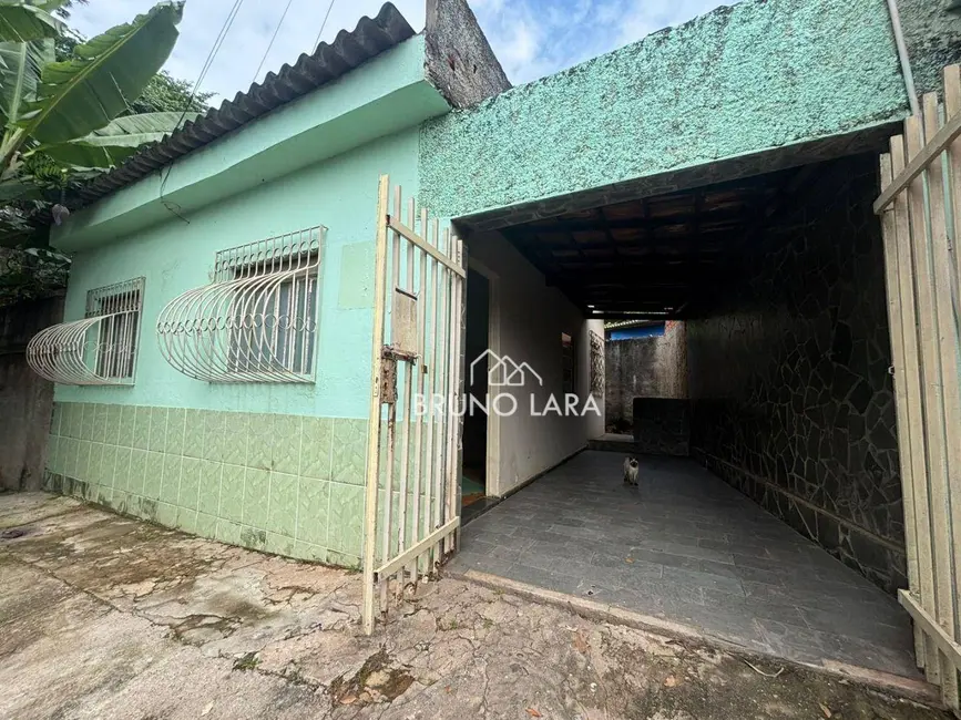 Foto 2 de Casa com 2 quartos à venda, 93m2 em Igarape - MG