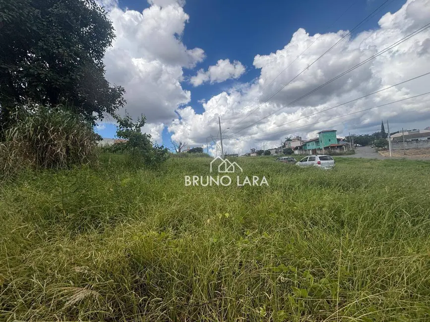 Foto 4 de Terreno / Lote à venda, 360m2 em Igarape - MG