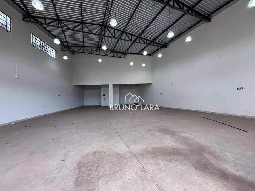 Foto 9 de Loja para alugar, 210m2 em Centro, Igarape - MG