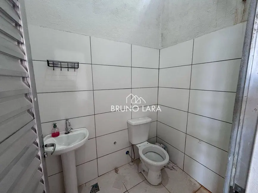 Foto 3 de Loja para alugar, 210m2 em Centro, Igarape - MG