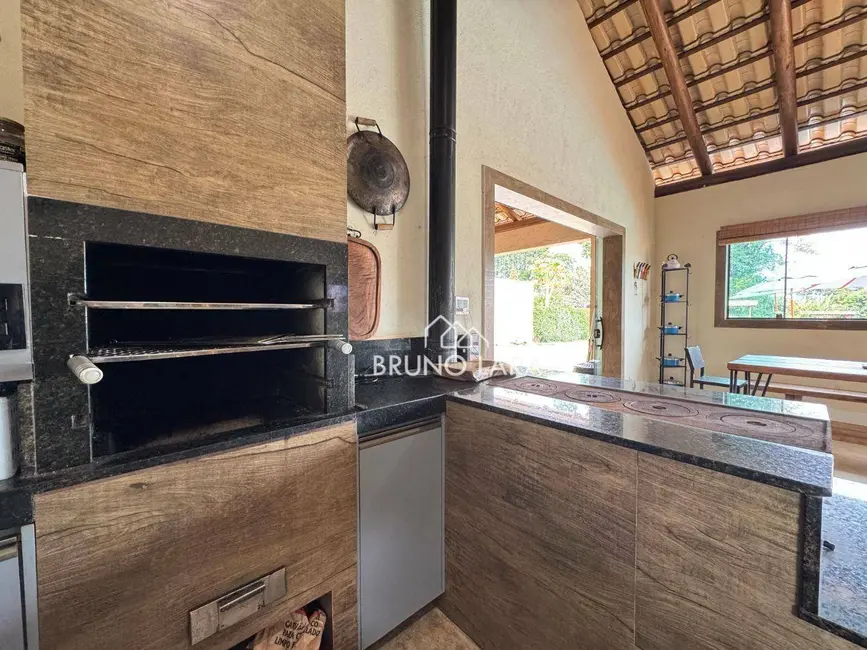 Sítio / Rancho com 3 quartos à venda, 1000m2 em Igarape - MG - imagem 4 Foto 4 de Sítio / Rancho com 3 quartos à venda, 1000m2 em Igarape - MG