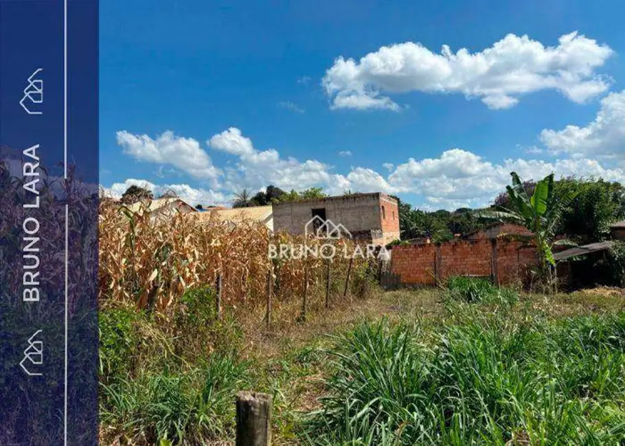 Foto 1 de Terreno / Lote à venda, 360m2 em Igarape - MG