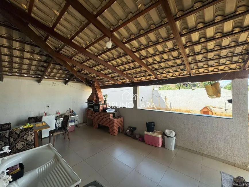 Casa com 3 quartos à venda, 360m2 em Igarape - MG - imagem 7 Foto 7 de Casa com 3 quartos à venda, 360m2 em Igarape - MG