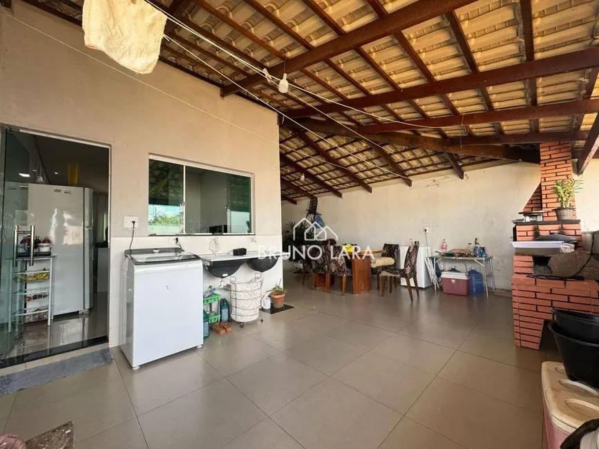 Casa com 3 quartos à venda, 360m2 em Igarape - MG - imagem 6 Foto 6 de Casa com 3 quartos à venda, 360m2 em Igarape - MG