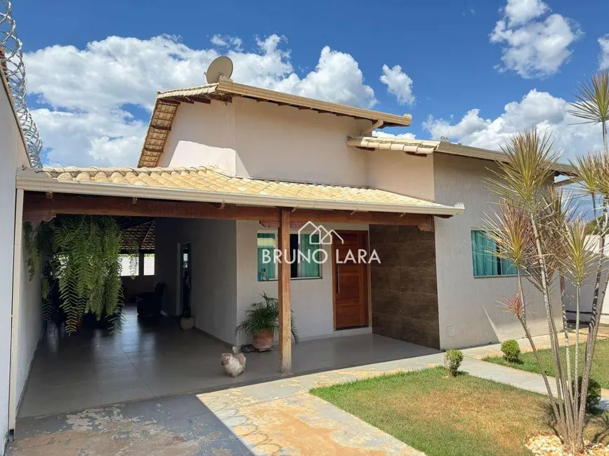 Foto 2 de Casa com 3 quartos à venda, 360m2 em Igarape - MG